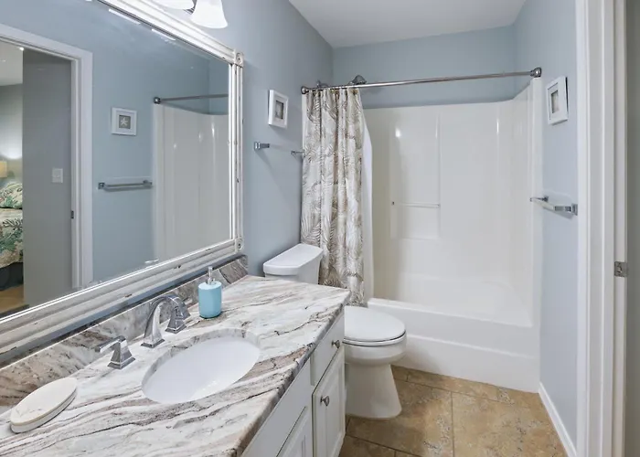 Apartment Grand Caribbean East 207 By Pkrm Pensacola